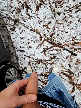 thesmiledoc (Ask my age) - Make me cum in car