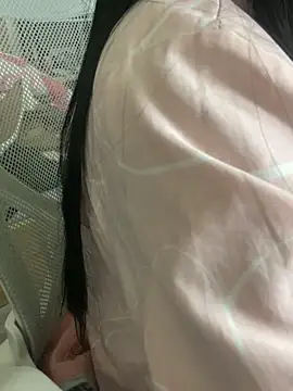 mina048 - Mina048's free webcam