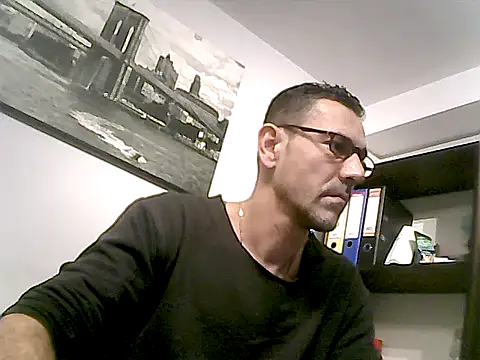 mastercharisma35 webcam