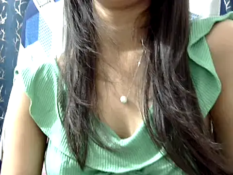 Riva_arora01 webcam
