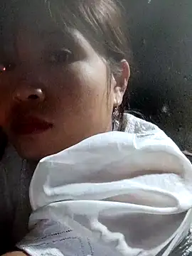 miumiu_sexy2x webcam