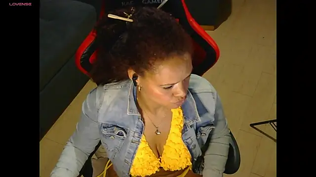 valenttinasex1 - ValenttinaSex1's free webcam