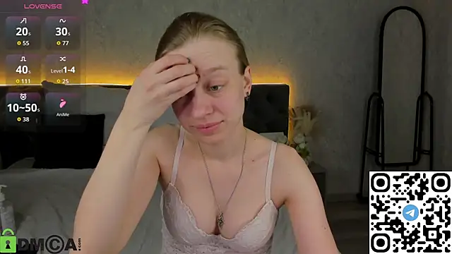 Michelle_Blond webcam