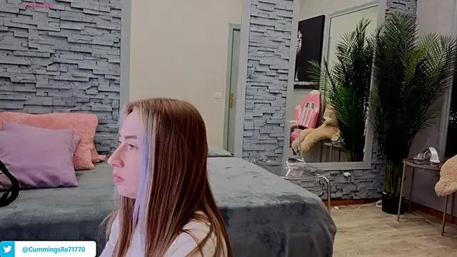 Reina_Cummings webcam