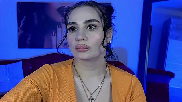 AdrianaTorres webcam