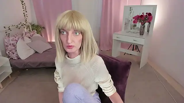 ViktoriaClark webcam