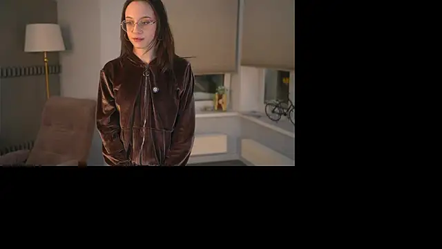 cecillekizior - CecilleKizior's free webcam