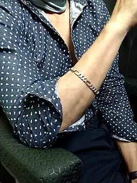 chocolate_alone webcam