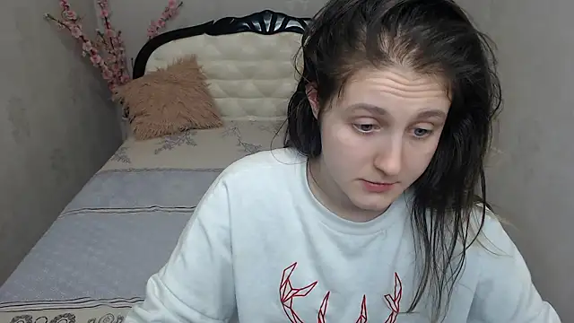 Holliy_Cooper webcam