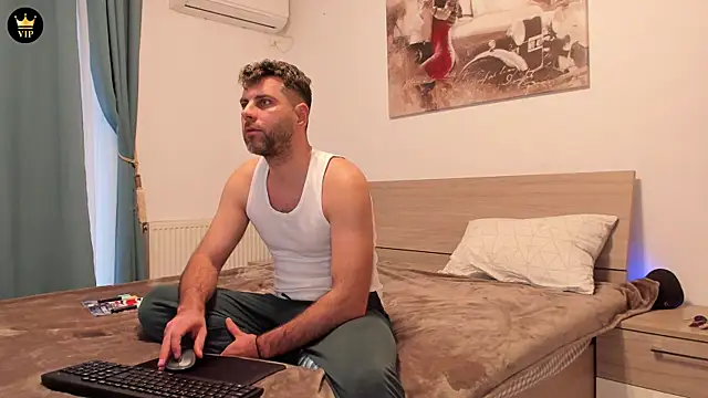 rickysun - Rickysun's free webcam