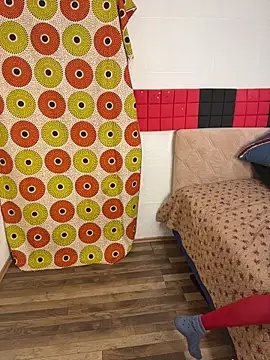 ShantelSexyYoungMilfie