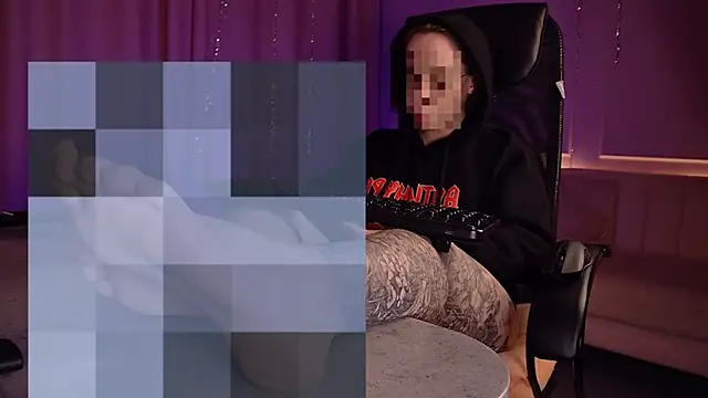 aphexqueen - AphexQueen's free webcam - UK Sex Cams