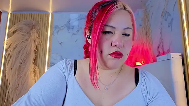 Bruja__Scarlata webcam