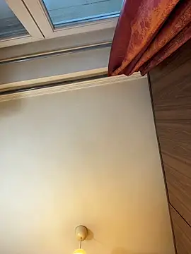 Hotmomcheckk_ webcam