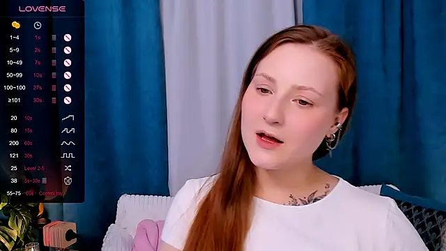 velvet_cherry_ webcam