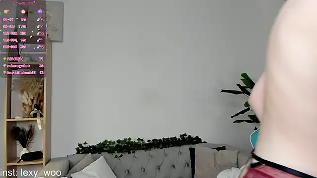 Lexy-Woorhez webcam