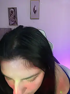 Webcam Model (paulina_coxx)  is live.Free join now!