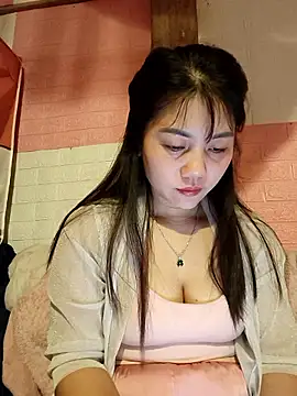 Ngocmai_lazdy webcam