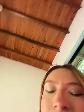 Alison_Ivanova webcam