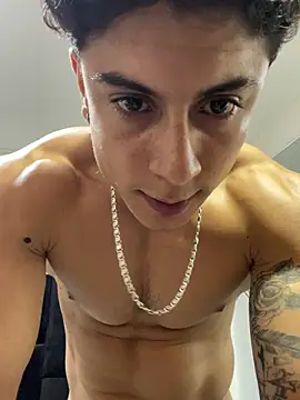 MR_MUSCLE webcam