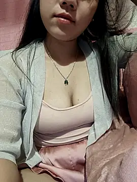 Ngocmai_lazdy webcam