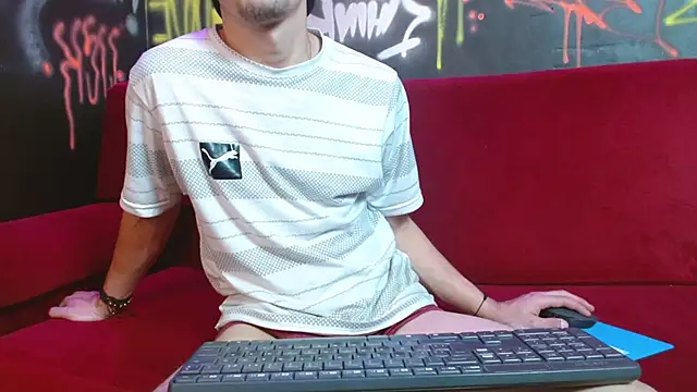 AnyeloBlack69 webcam