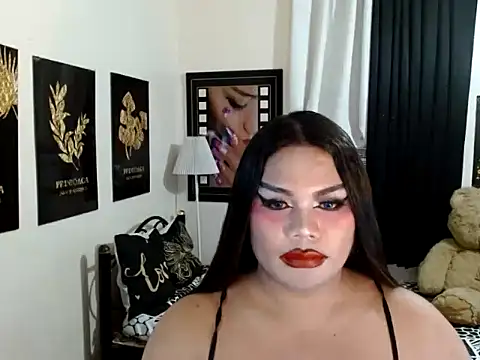 TSbrianaHugeCock webcam