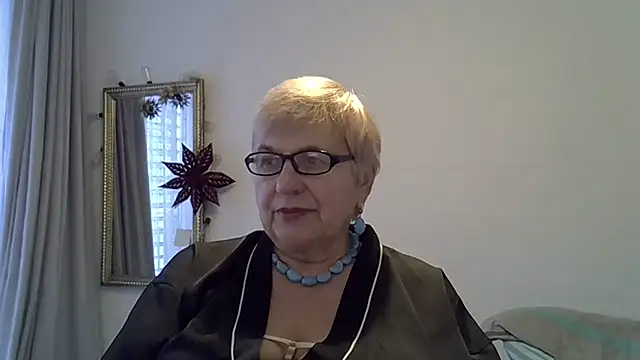 sweetcherry27 - SweetCherry27's free webcam