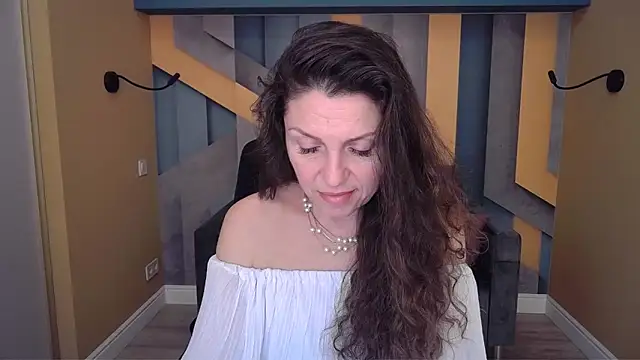 ellalong - EllaLong's free webcam - UK Sex Cams