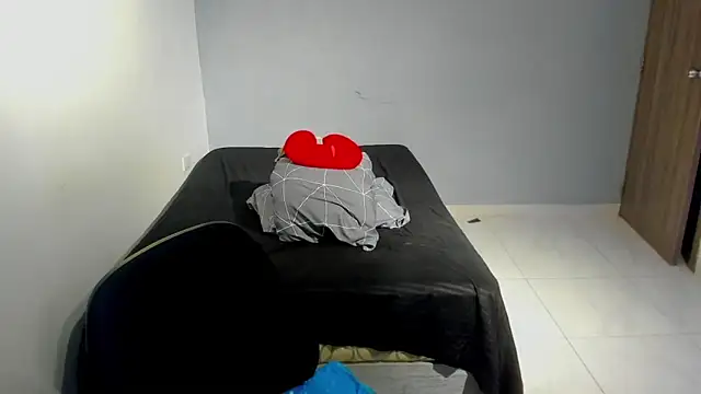 Kris_Khalifa69 webcam