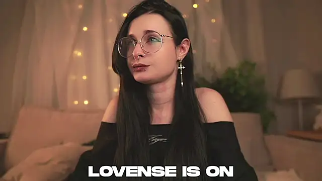 darcyaspacio - DarcyAspacio's free webcam - UK Sex Cams