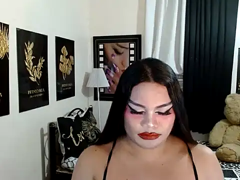 TSbrianaHugeCock webcam