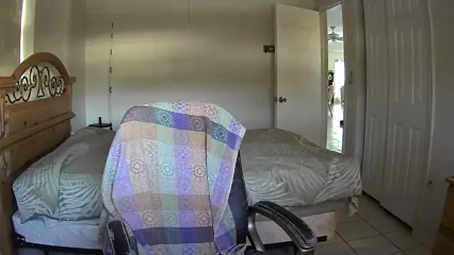 nakeedcowboi65 webcam