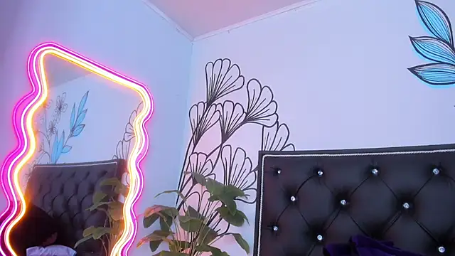 Sweet_Ariadna_ webcam