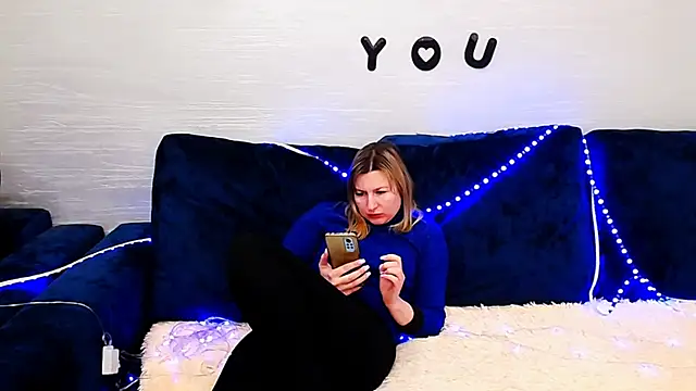 Incredible_Ariela webcam