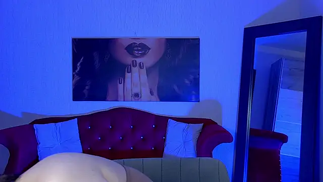 AdrianaTorres webcam