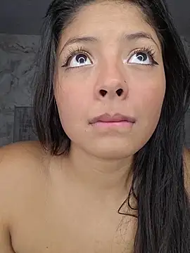 ashleythompson2025 webcam