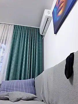 KamillaSpencer webcam