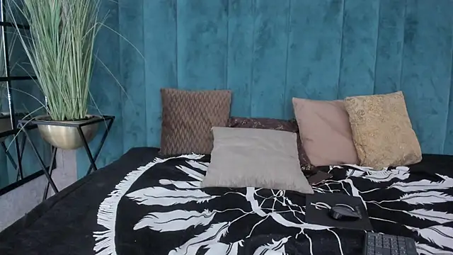 cintiagreyx - Cintiagreyx's free webcam - UK Sex Cams