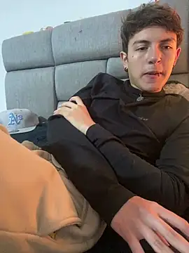 NaytonFreeman webcam