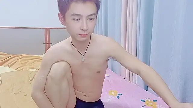 我是大三学生来这里赚一点生活费和学费，Make a request through the consumption menu, reject the free request, thank you .