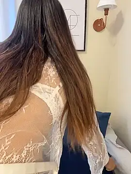 Brownfitbabyy webcam