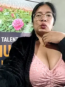 __valentina18 webcam