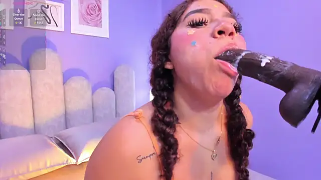 mia_cataleiya webcam