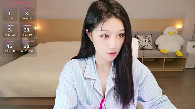 美女Lucky-baby在线直播