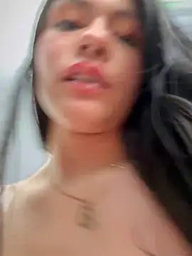 CHARLOTTE__05 webcam