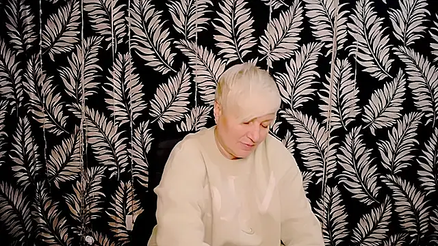 Olivia_playful webcam