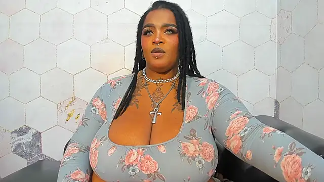 Anaa_Fuentess webcam