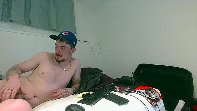 youngblondetwink webcam