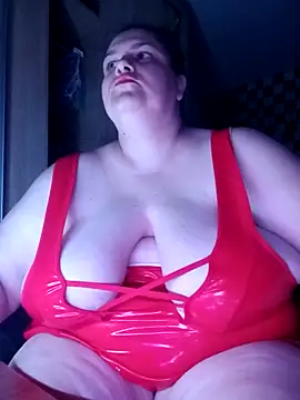 IONY_WANTS_APPRECIATION webcam